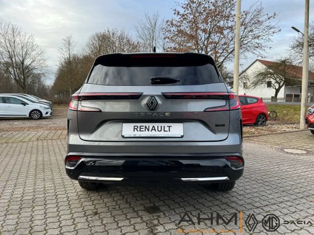 Renault Espace Hybrid Techno