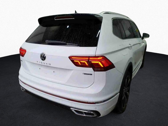 Volkswagen Tiguan 2.0 TDI Allspace DSG R-Line