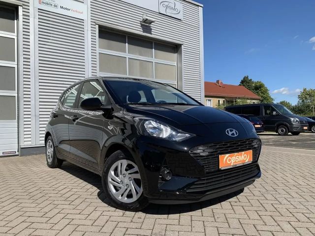 Hyundai i10 1.0T-GDI Virtual+Winterpaket+Kamera+CarPlay