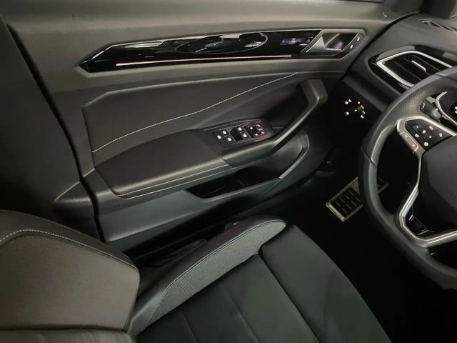 Volkswagen T-Roc 1.5 TSI DSG R-Line