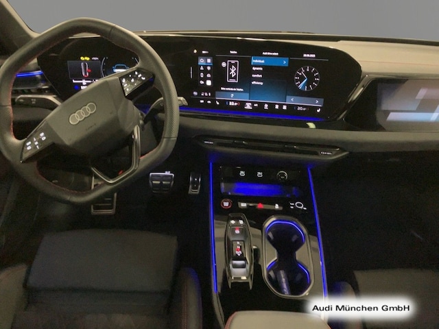 Audi A6 Avant Quattro S-Tronic