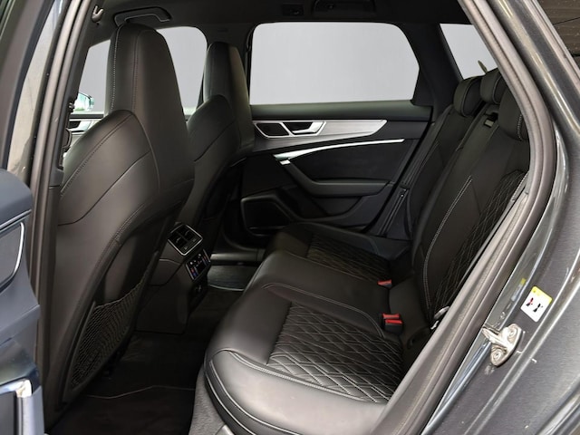 Audi S6 Avant Quattro