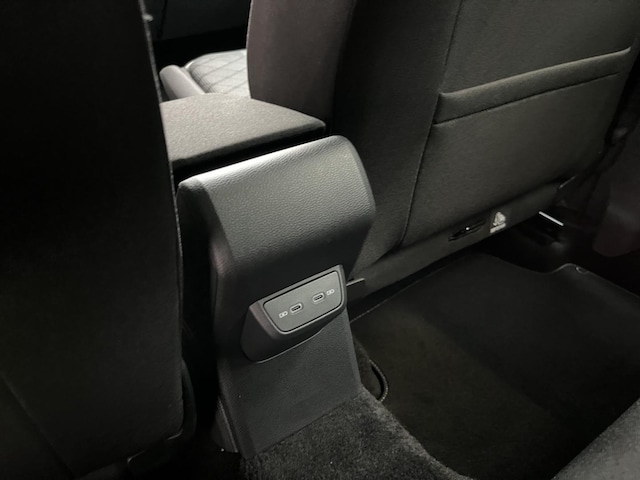 Volkswagen Taigo 1.0 TSI DSG R-Line