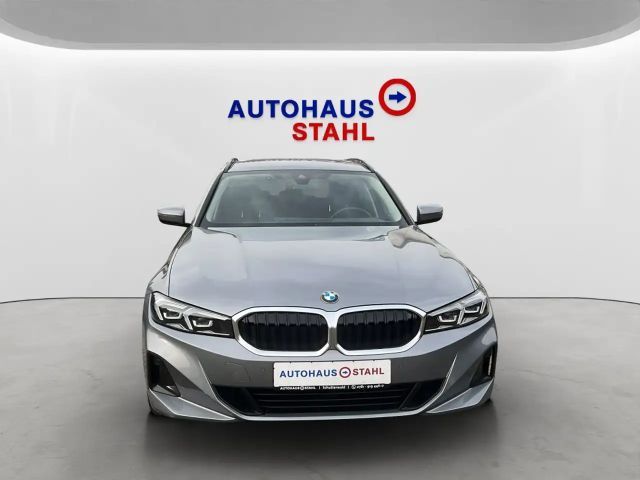 BMW 320 320d Touring xDrive