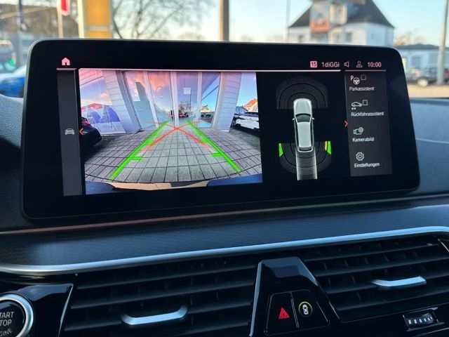 BMW 530 530d M-Sport Touring xDrive