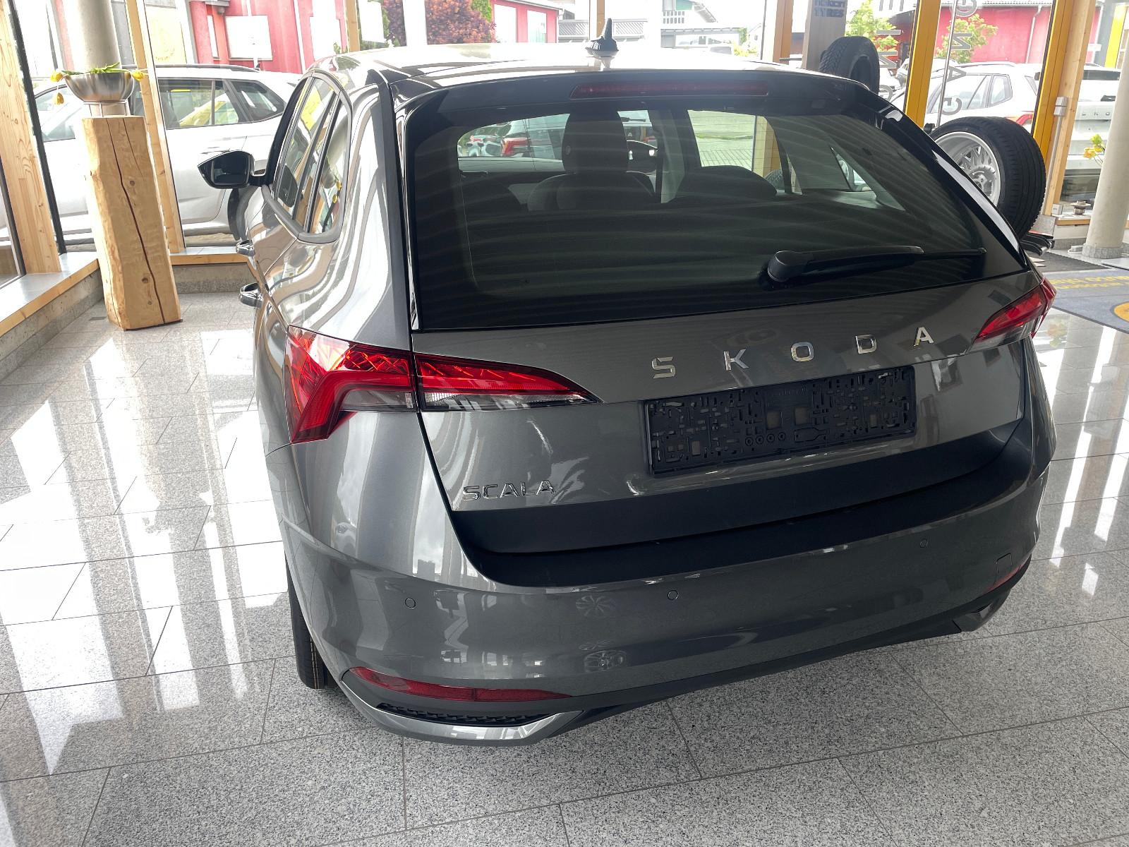 Skoda Scala 1,0 TSI "130 Jahre" AHK,SHZ,PDC,RFK,NSW,