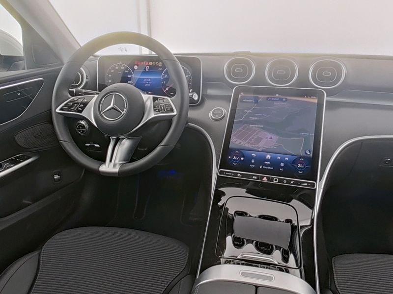 Mercedes-Benz C 200 AVANTGARDE Sedan