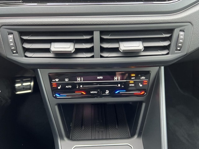 Volkswagen Polo 1.0 TSI DSG R-Line