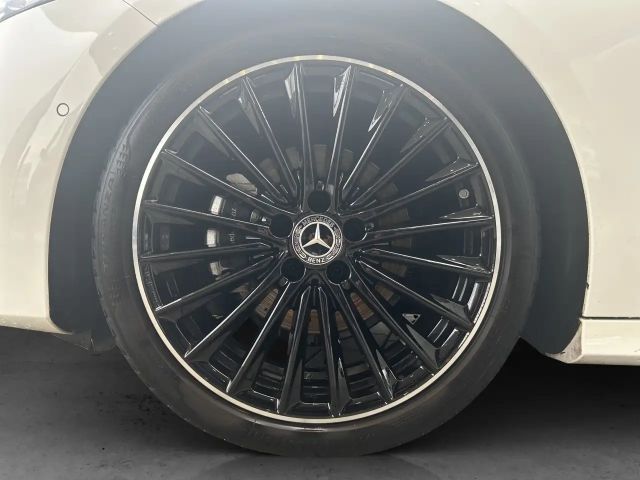 Mercedes-Benz A 200 AMG Line Hatchback