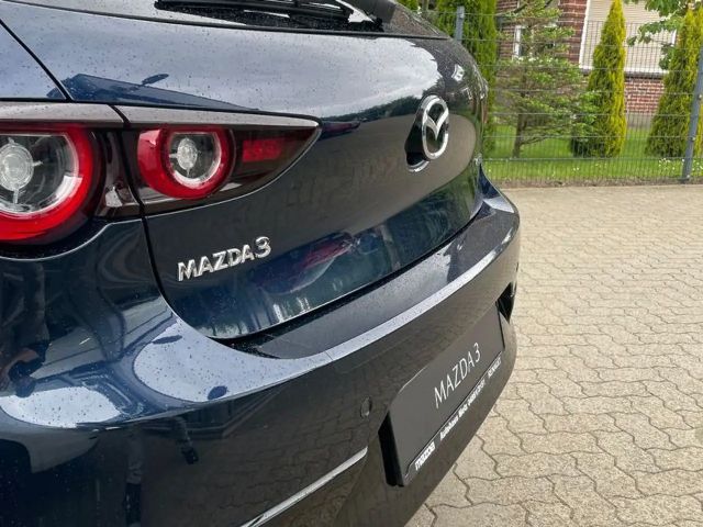Mazda 3 S SkyActiv