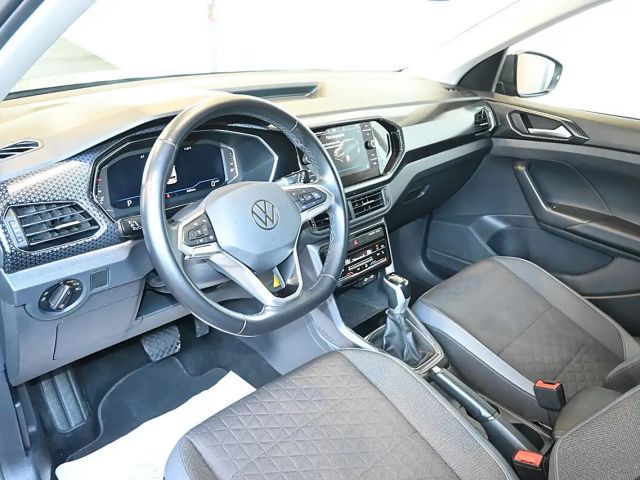 Volkswagen T-Cross Style