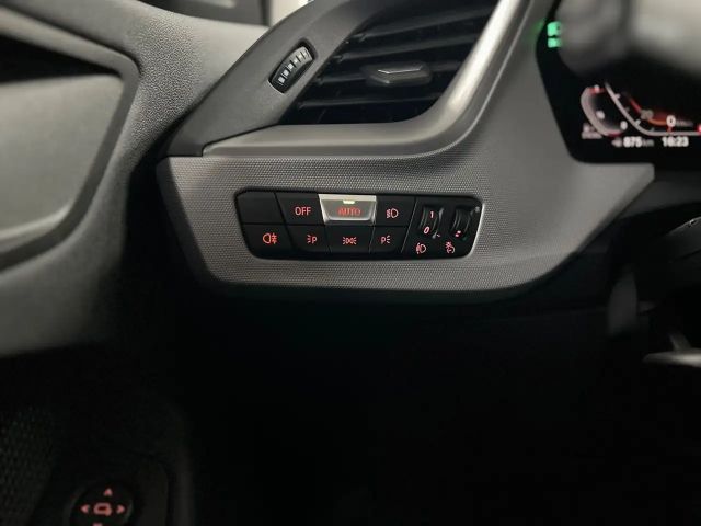 BMW 116 116d Advantage pakket Sedan