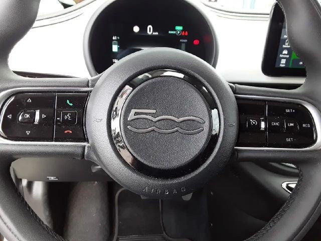 Fiat 500e 42 kWh