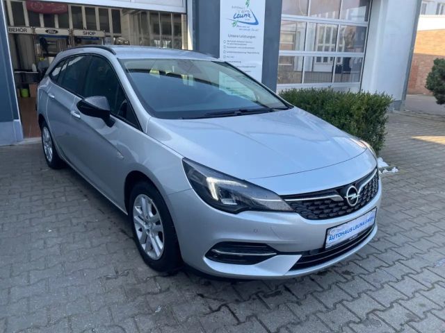 Opel Astra K Sports Kombi 130Ps NAVI/LED/WiPa/LMF