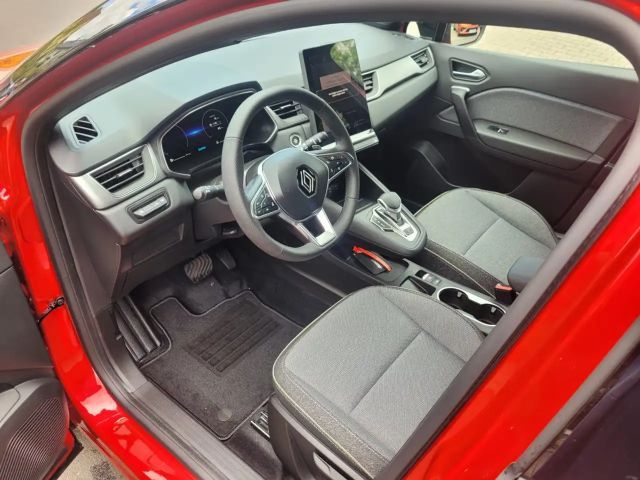 Renault Captur EDC Hybrid Techno