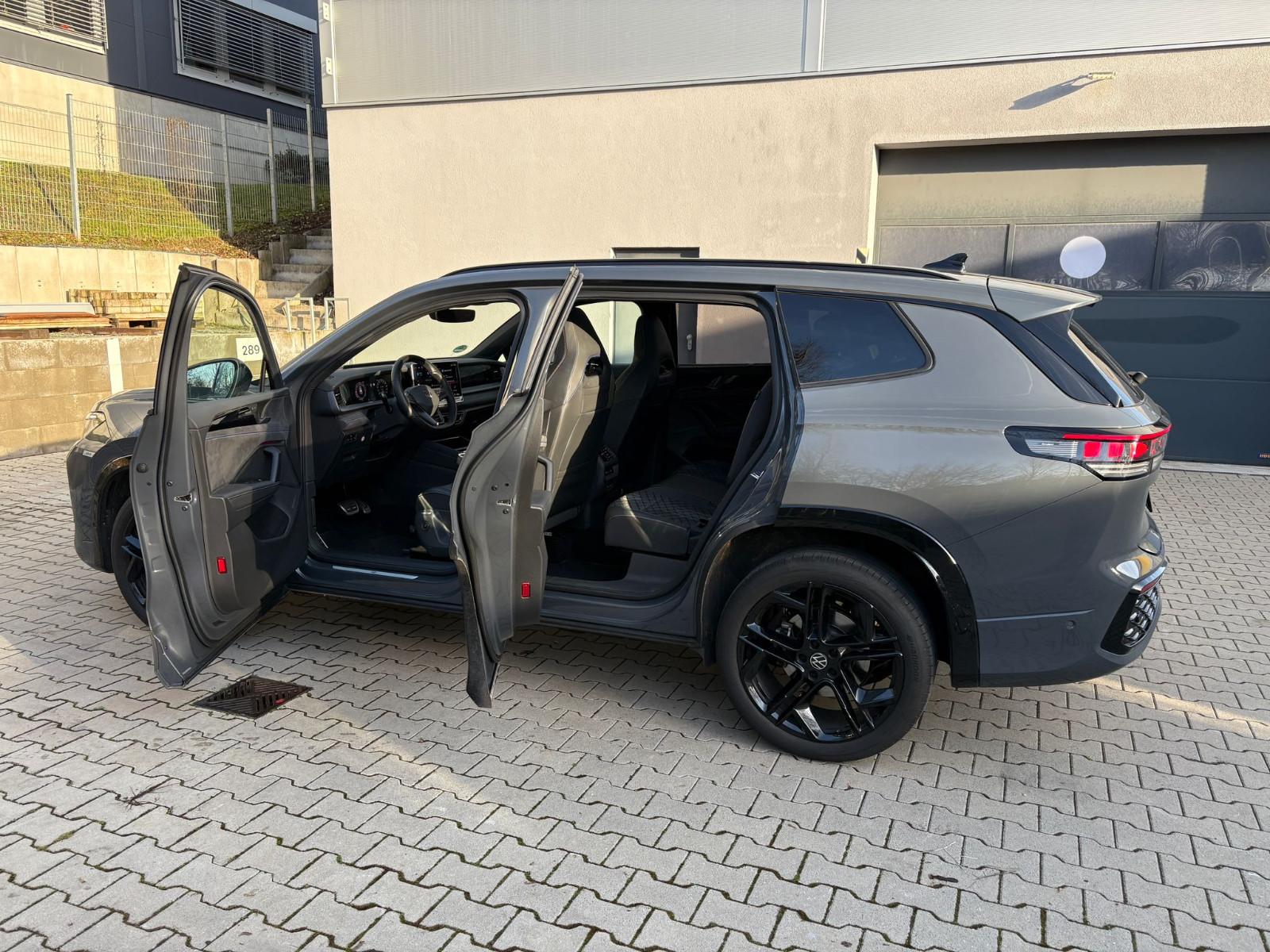 Volkswagen Tayron 2.0 TDI 4Motion DSG R-Line