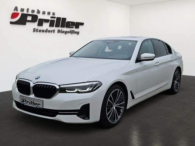 BMW 530 530d Business Line Sedan xDrive