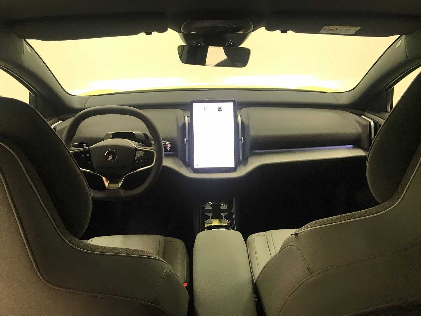 Volvo EX30 