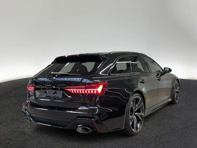 Audi RS6 tiptronic