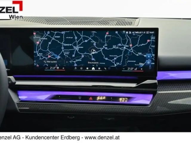 BMW i5 Touring eDrive40