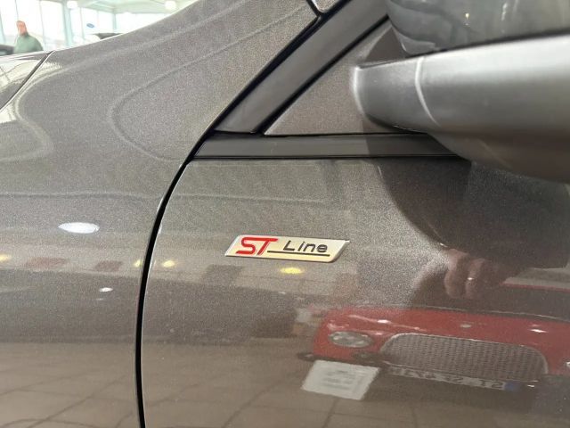 Ford Kuga Hybrid ST Line