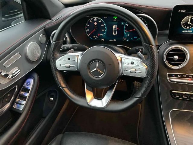 Mercedes-Benz C 200 AMG Line Cabriolet