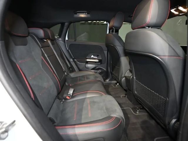 Mercedes-Benz EQA 250 AMG Line