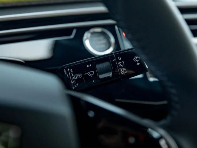 Peugeot 5008 Elektrisch 210 PK | 7-zit | Camera | Navi | Air...