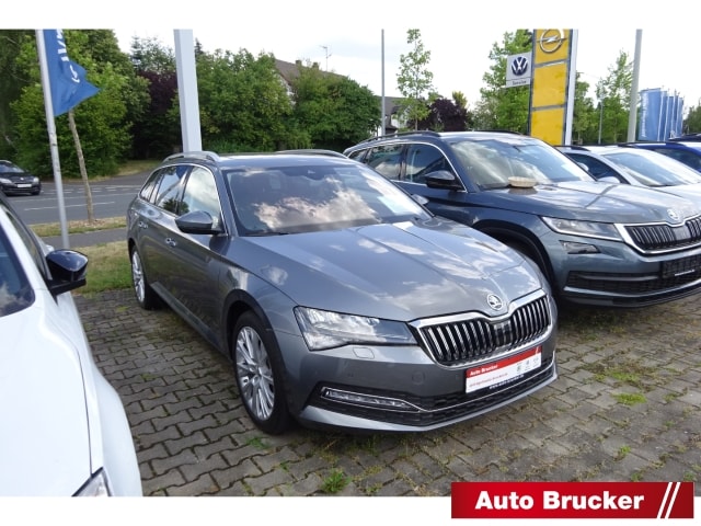 Skoda Superb 2.0 TDI Combi Style Style