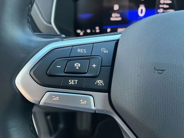 Volkswagen T-Cross 1.5 TSI DSG IQ.Drive R-Line