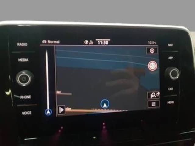 Volkswagen T-Roc 1.5 TSI Plus R-Line