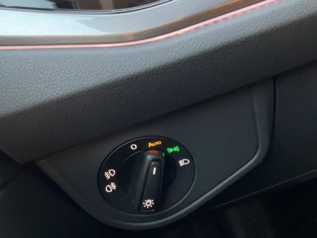 Volkswagen Polo 1.0 TSI Style