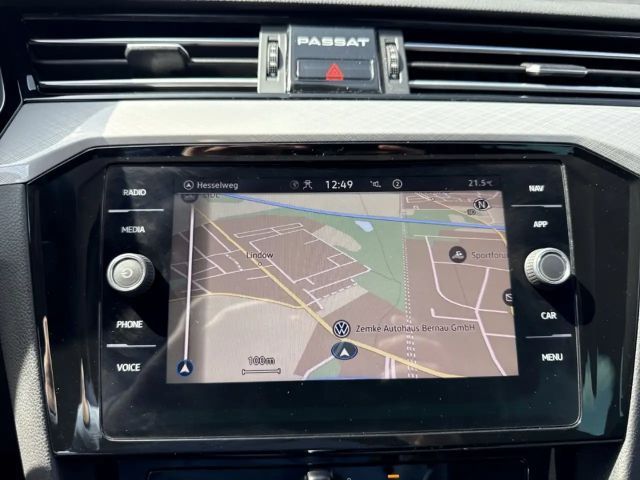 Volkswagen Passat 1.5 TSI Business DSG Variant