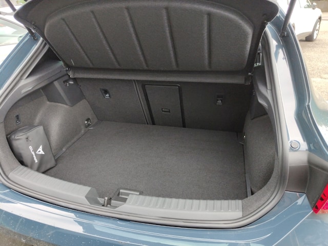 Cupra Leon 2.0 TDI AHK-klappbar Navi Digitales Cockpit Soundsystem LED Blendfreies Fernl.