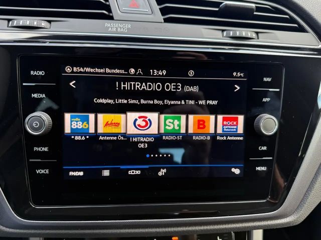 Volkswagen Touran DSG R-Line