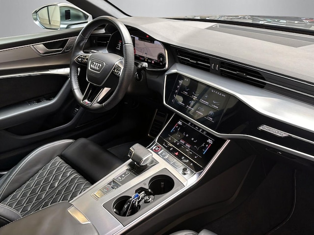 Audi S6 Avant Quattro