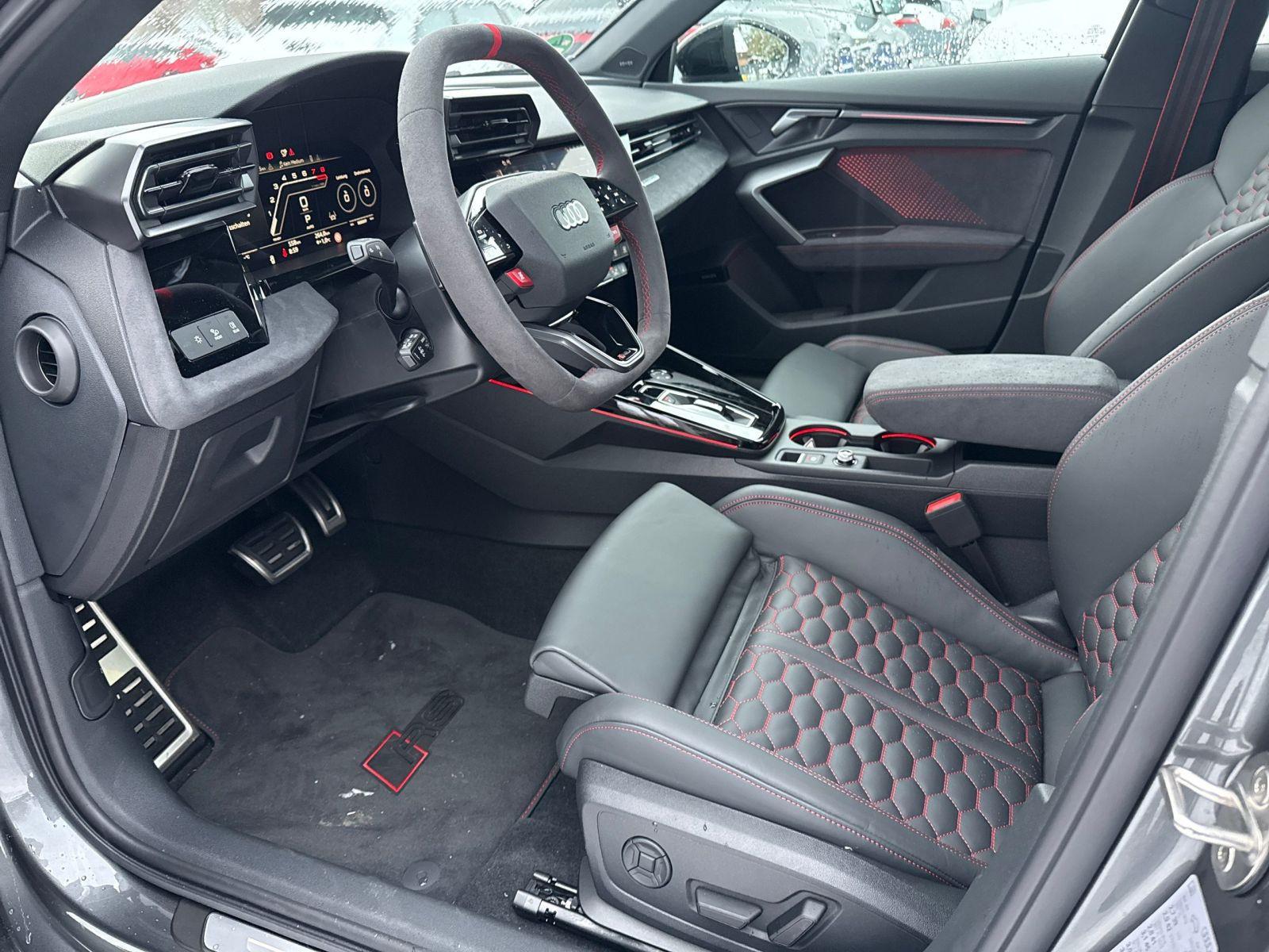 Audi RS3 Quattro Sedan Sportback