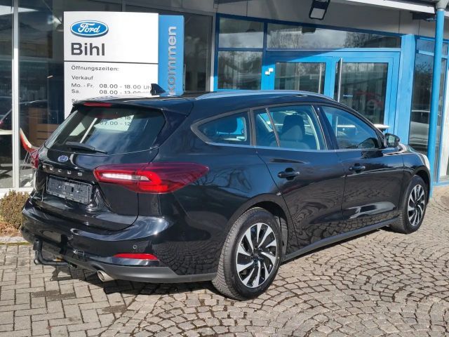 Ford Focus Titanium Wagon