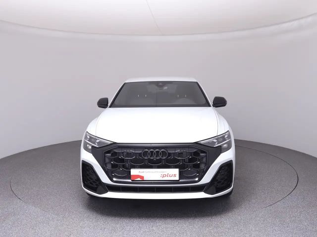 Audi Q8 55 TFSI Hybride Quattro