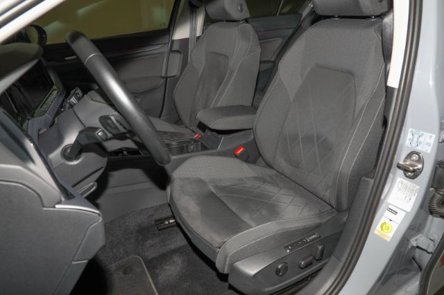Volkswagen Golf 2.0 TSI DSG Style