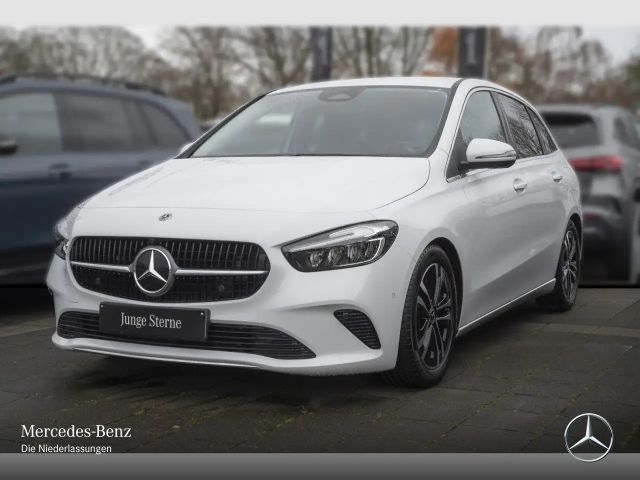 Mercedes-Benz B 180 Progressive Sedan