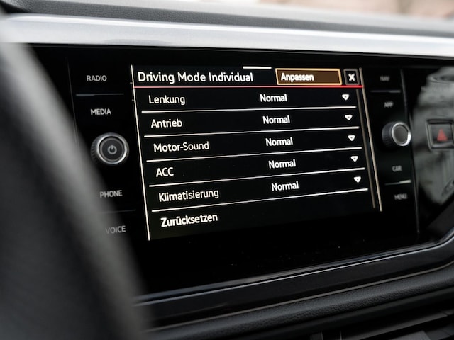 Volkswagen Polo DSG R-Line