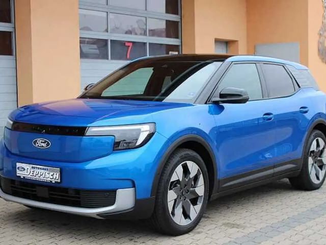 Ford Explorer Premium RWD