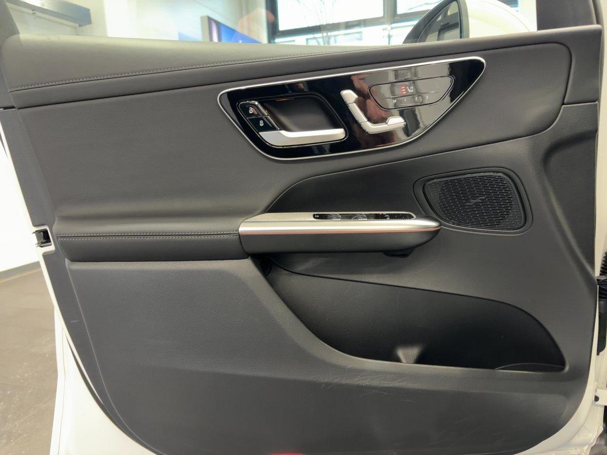 Mercedes-Benz GLC 300 4MATIC AMG Line GLC 300 d