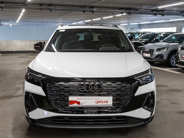 Audi Q4 e-tron SUV 45 e-tron Audi Q4 e-tron