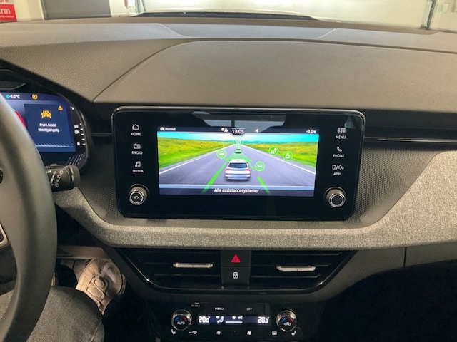 Skoda Kamiq el. Heckkl. RFK SHZ ACC LED