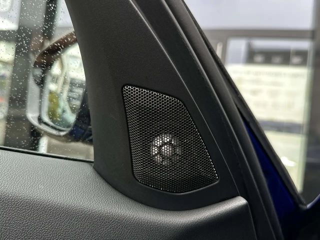 BMW 330 330e M-Sport xDrive