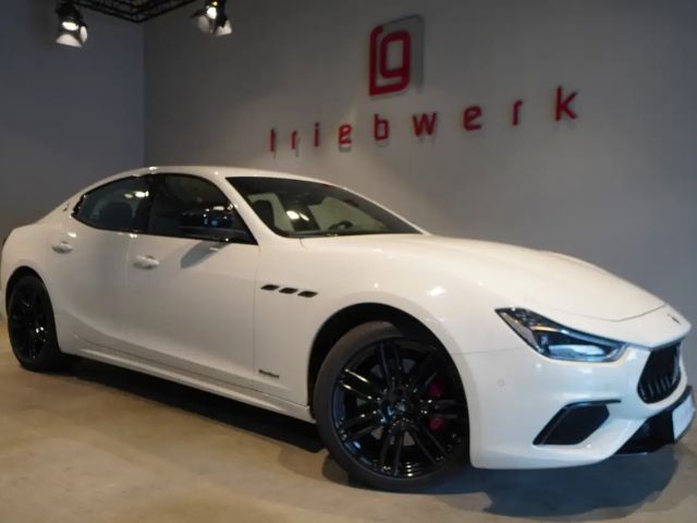 Maserati Ghibli GranSport
