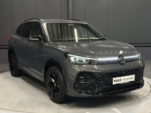 Volkswagen Tiguan 4Motion R-Line Style