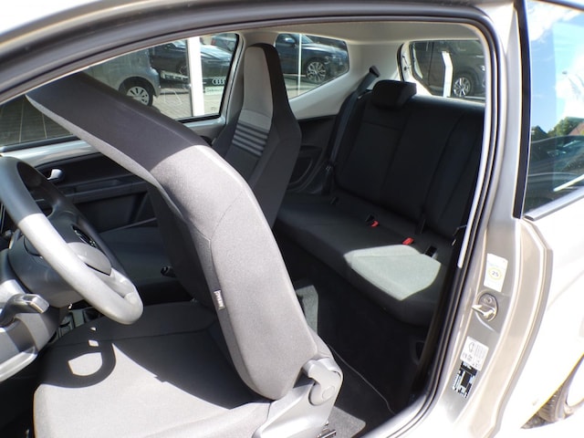 Volkswagen up! Move Move up!